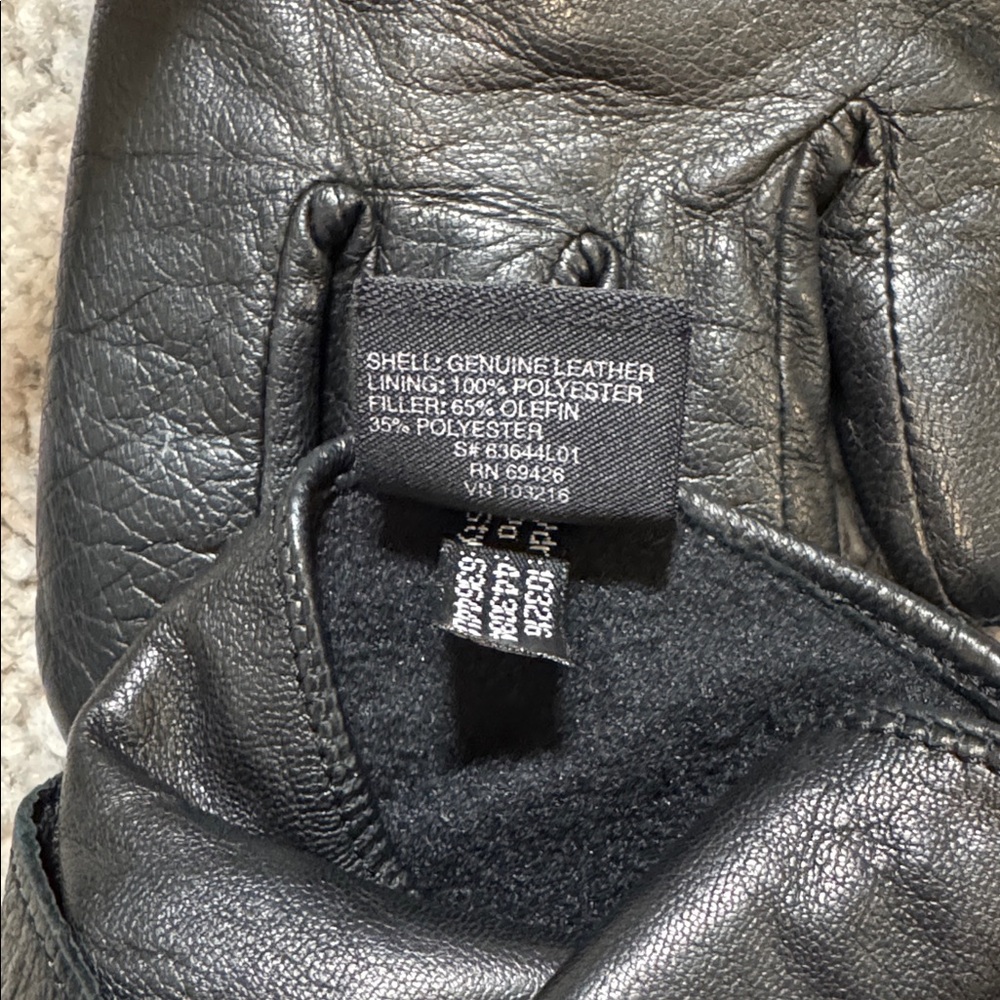 Wilsons Leather Gloves Medium - image 4